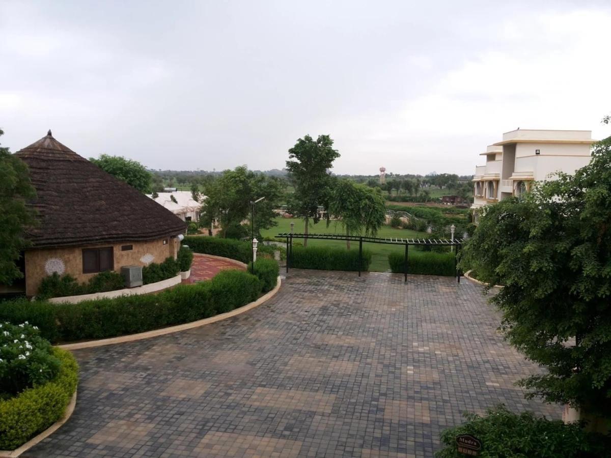 Jhunjhunu Neelkanth'S Bagar Inn Resort מראה חיצוני תמונה